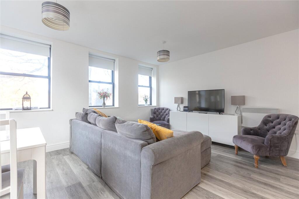 2 bed Apartment for rent in Bristol. From CJ Hole - Bishopston 2 bed Apartment for rent in Bristol. From CJ Hole - Bishopston