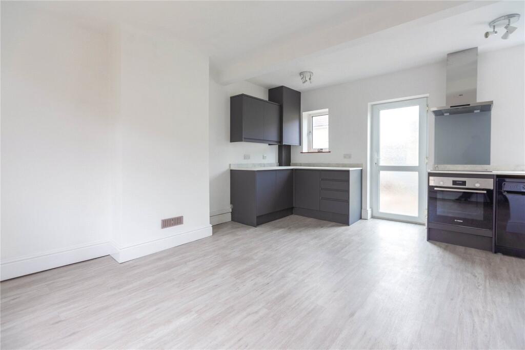 3 bed Semi Detached for rent in Bristol. From CJ Hole - Bishopston