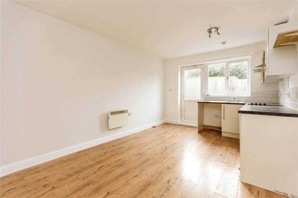1 bed Apartment for rent in Bristol. From CJ Hole - Bishopston 1 bed Apartment for rent in Bristol. From CJ Hole - Bishopston