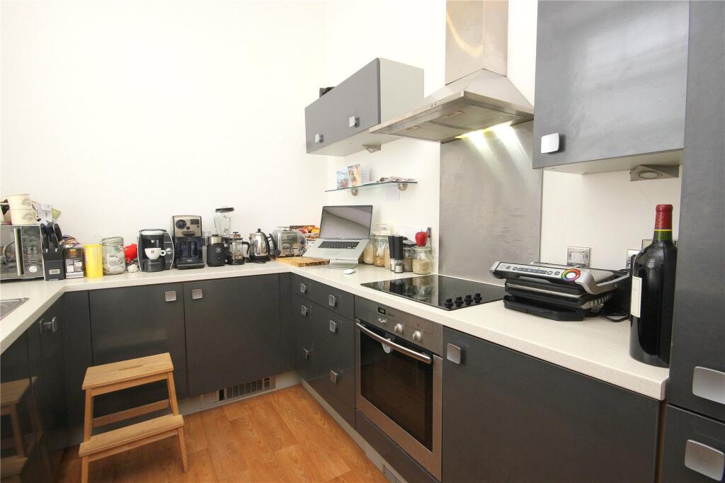2 bed Apartment for rent in Stapleton. From CJ Hole - Bishopston 2 bed Apartment for rent in Stapleton. From CJ Hole - Bishopston