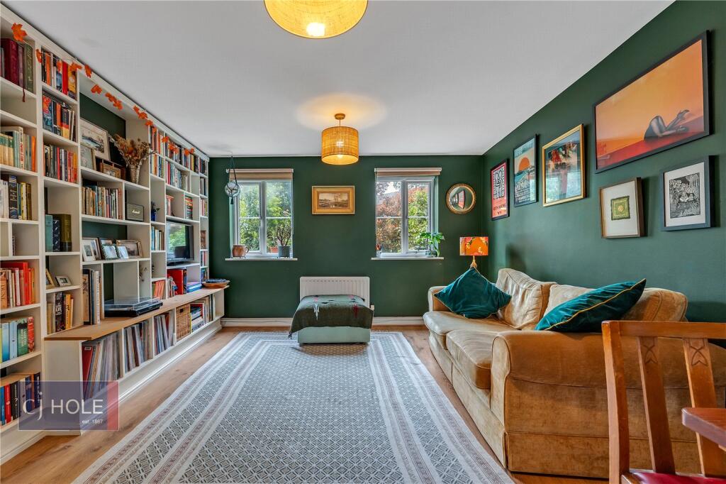 2 bed Apartment for rent in Bristol. From CJ Hole - Bishopston