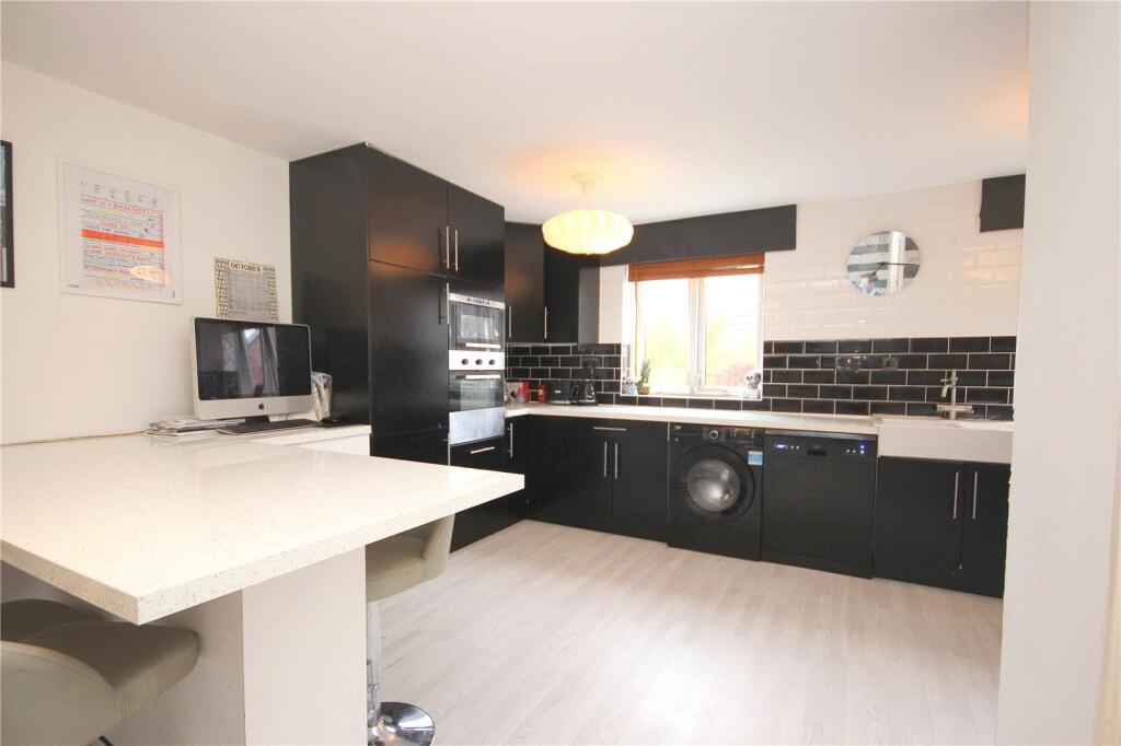 4 bed Semi Detached for rent in Bristol. From CJ Hole - Bishopston