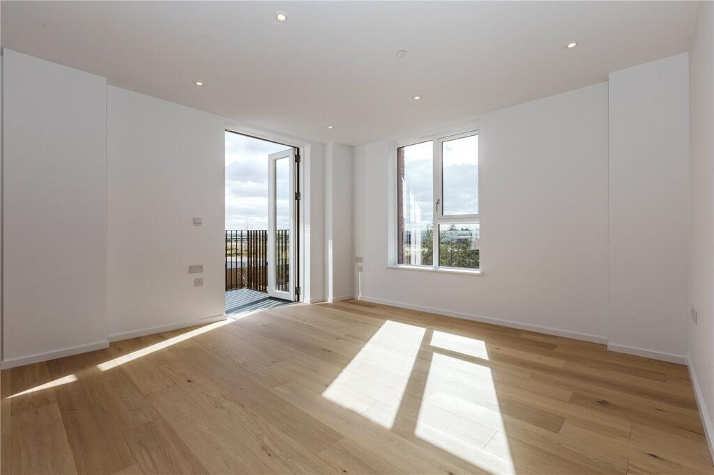 2 bed Apartment for rent in Filton. From CJ Hole - Bishopston