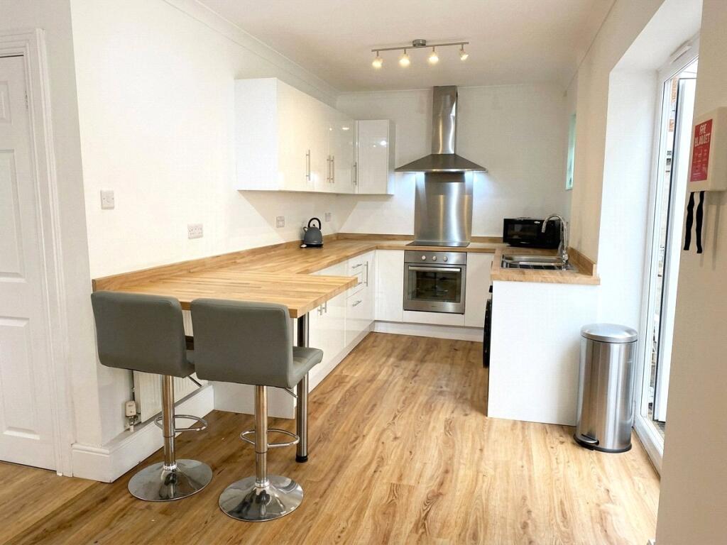 5 bed Semi Detached for rent in Stapleton. From CJ Hole - Bishopston