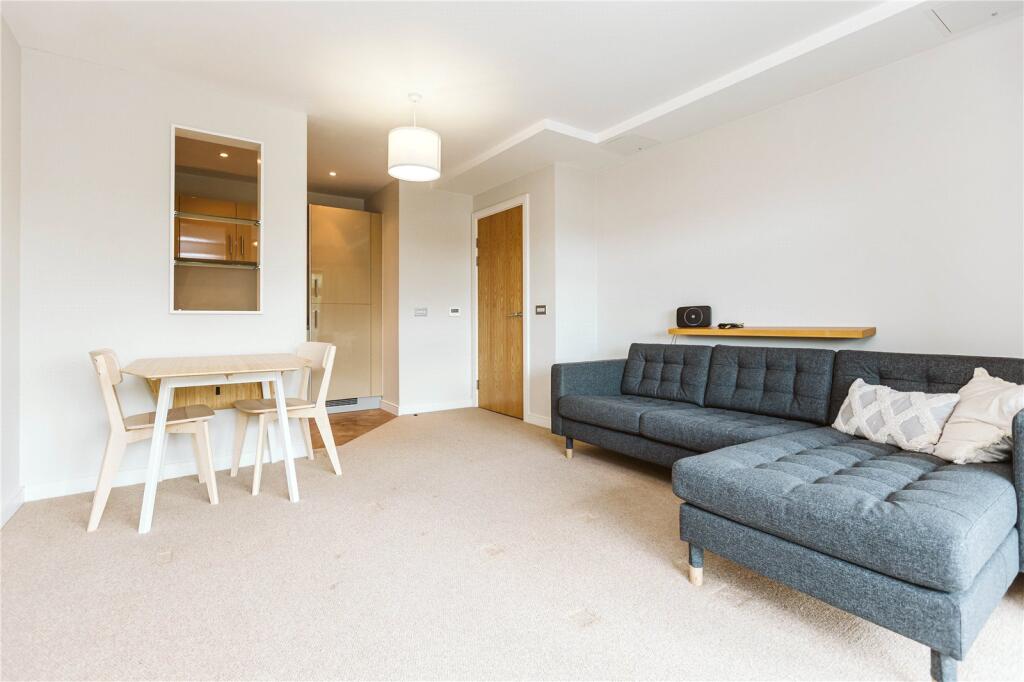 1 bed Apartment for rent in Bristol. From CJ Hole - Bishopston