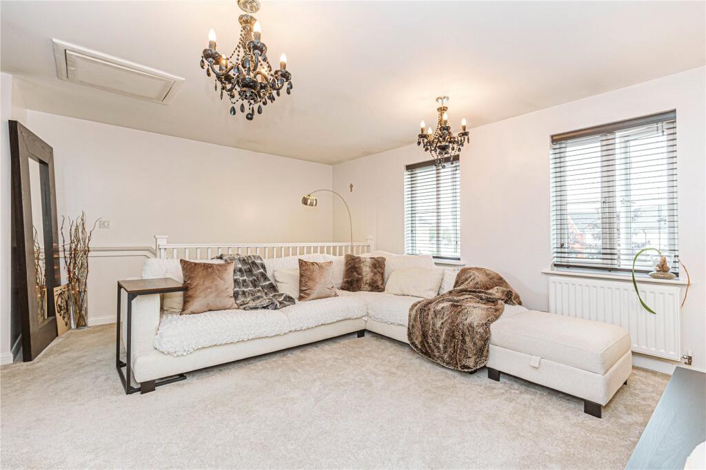 2 bed Apartment for rent in Bristol. From CJ Hole - Bishopston