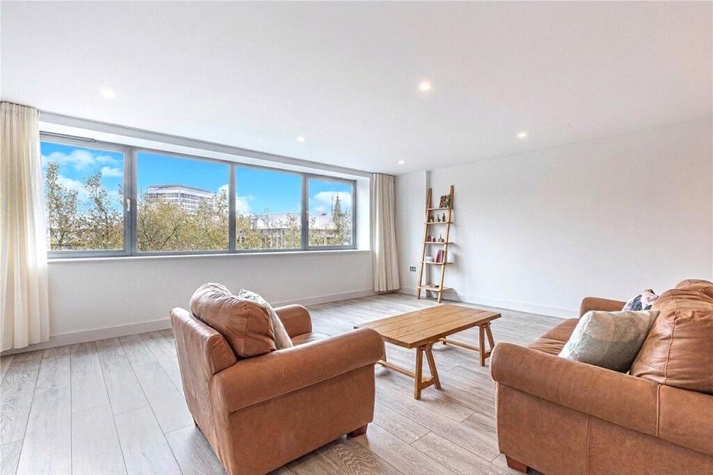 3 bed Apartment for rent in Bristol. From CJ Hole - Bishopston 3 bed Apartment for rent in Bristol. From CJ Hole - Bishopston