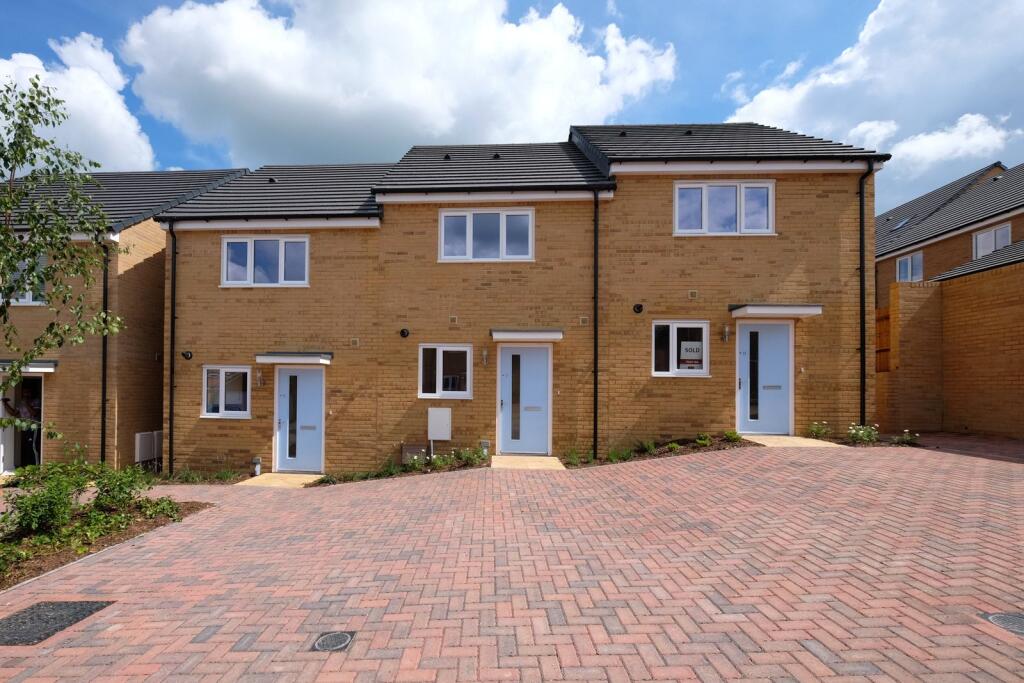 2 bed Mid Terraced House for rent in Shortwood. From CJ Hole - Bradley Stoke