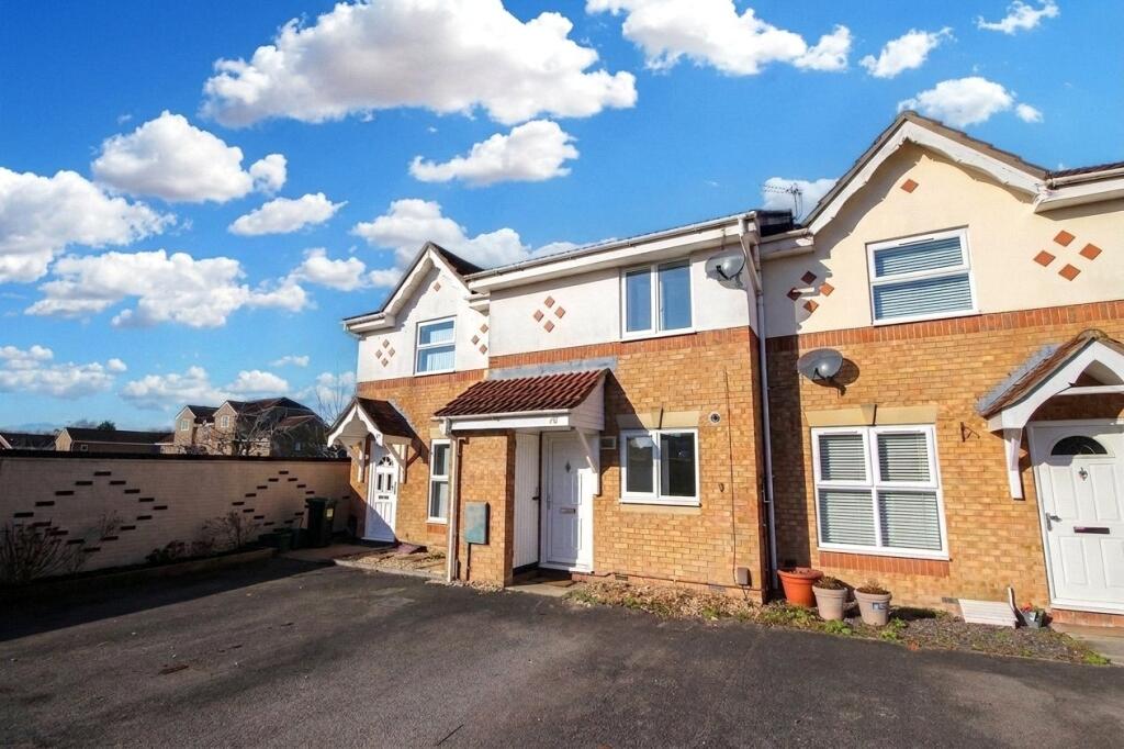 2 bed Mid Terraced House for rent in Almondsbury. From CJ Hole - Bradley Stoke 2 bed Mid Terraced House for rent in Almondsbury. From CJ Hole - Bradley Stoke