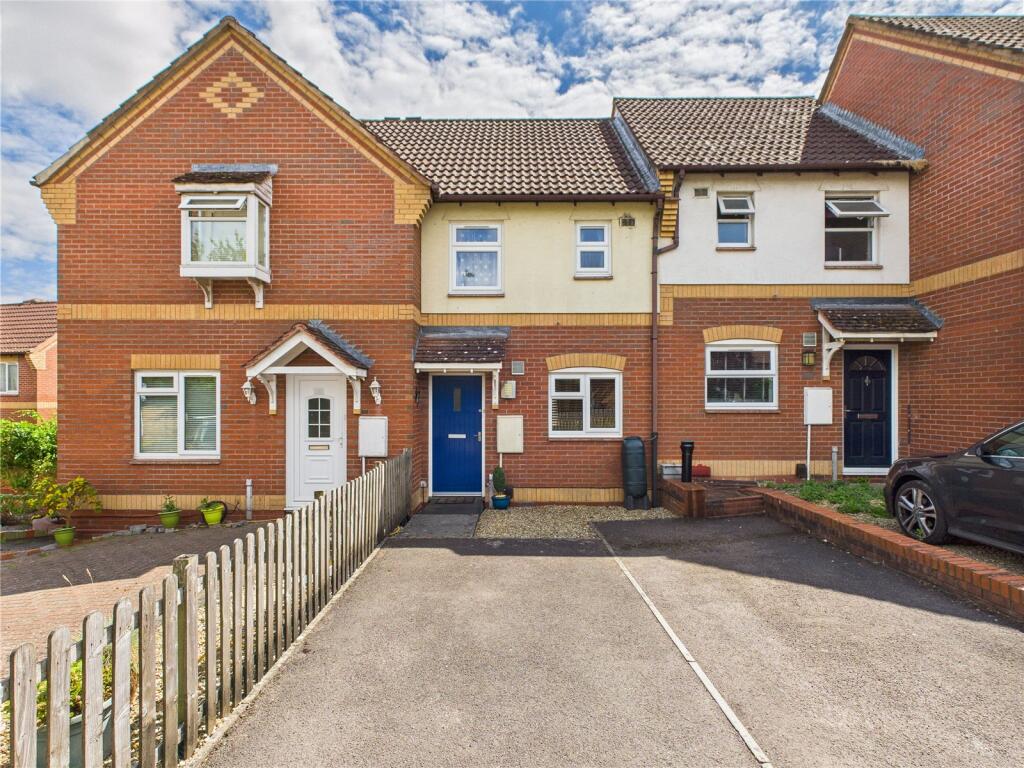 2 bed Mid Terraced House for rent in Almondsbury. From CJ Hole - Bradley Stoke 2 bed Mid Terraced House for rent in Almondsbury. From CJ Hole - Bradley Stoke