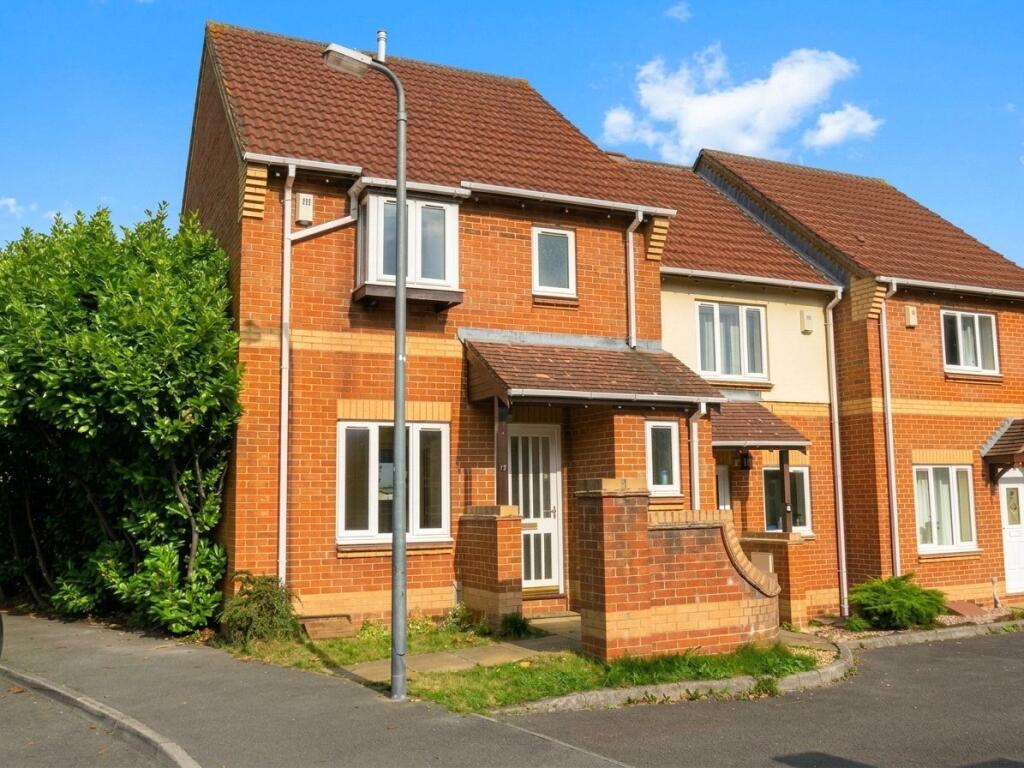 3 bed End of Terrace for rent in Bristol. From CJ Hole - Bradley Stoke 3 bed End of Terrace for rent in Bristol. From CJ Hole - Bradley Stoke