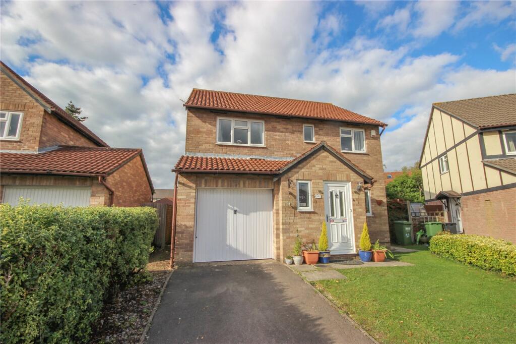 4 bed Detached for rent in Almondsbury. From CJ Hole - Bradley Stoke 4 bed Detached for rent in Almondsbury. From CJ Hole - Bradley Stoke