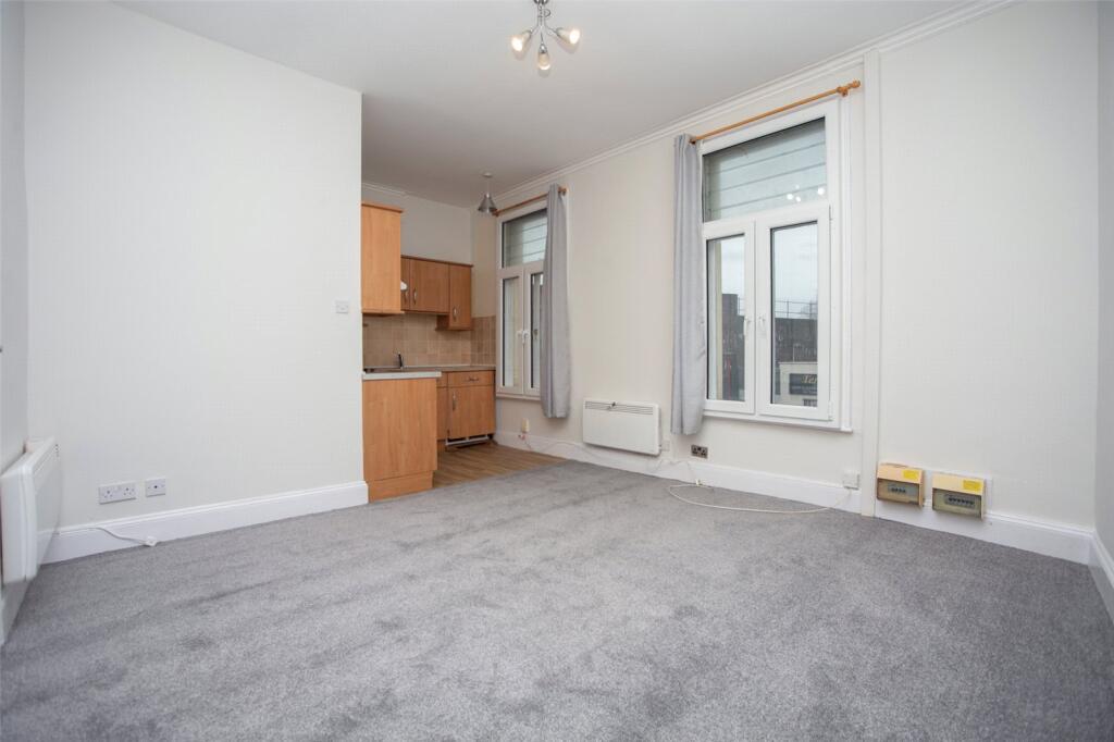 1 bed Apartment for rent in Gloucester. From CJ Hole - Cheltenham
