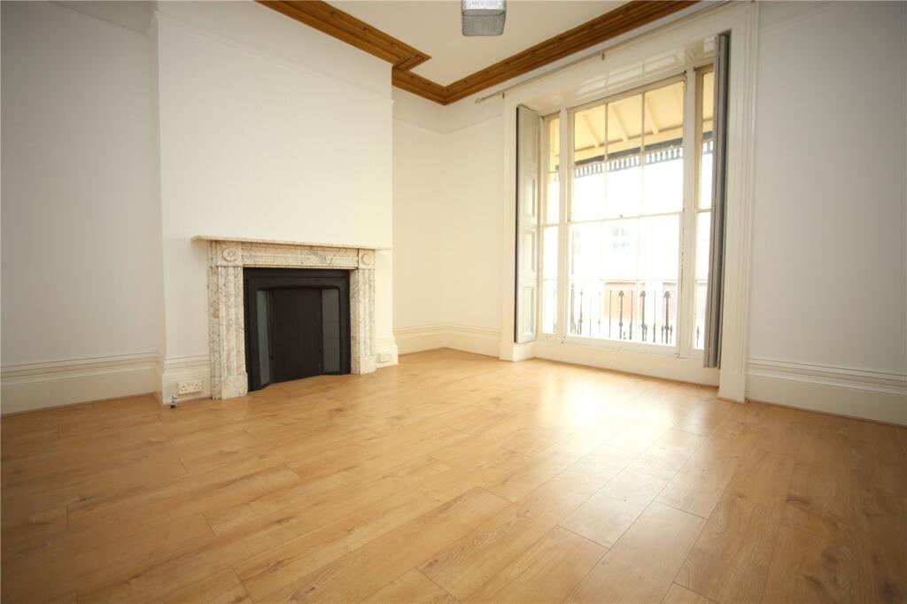 3 bed Mid Terraced House for rent in Prestbury. From CJ Hole - Cheltenham