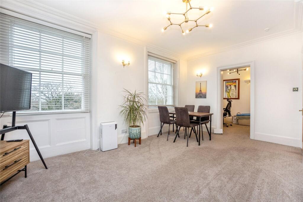 3 bed Apartment for rent in Prestbury. From CJ Hole - Cheltenham