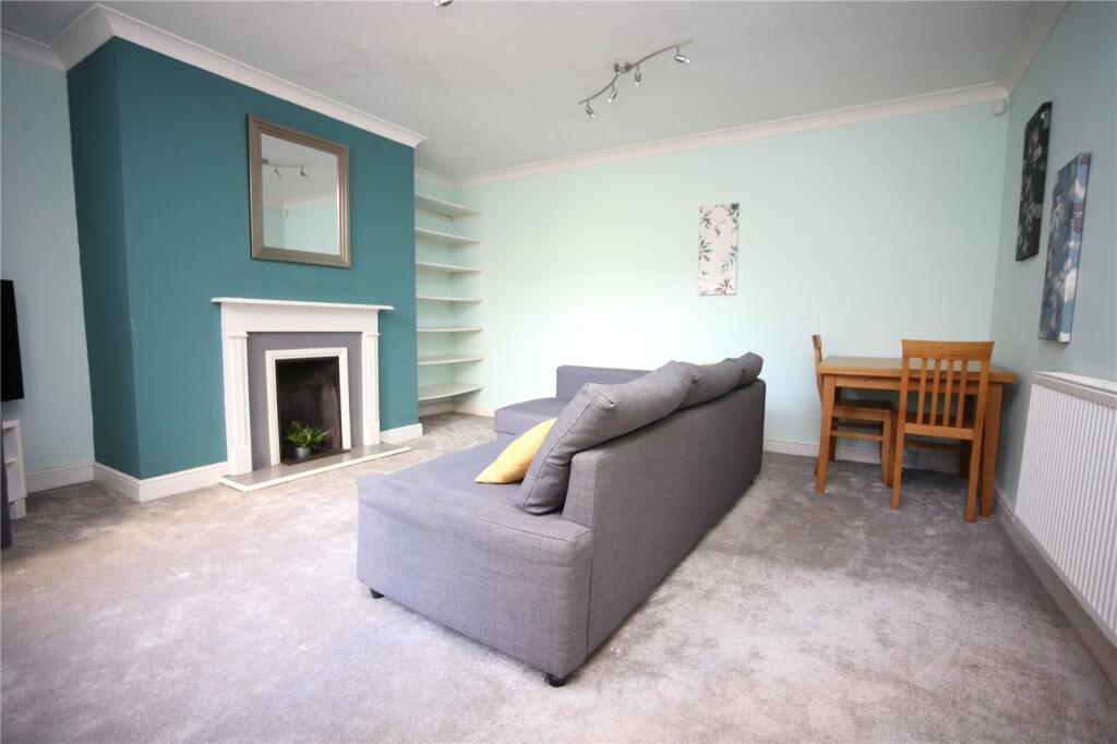 1 bed Apartment for rent in Prestbury. From CJ Hole - Cheltenham