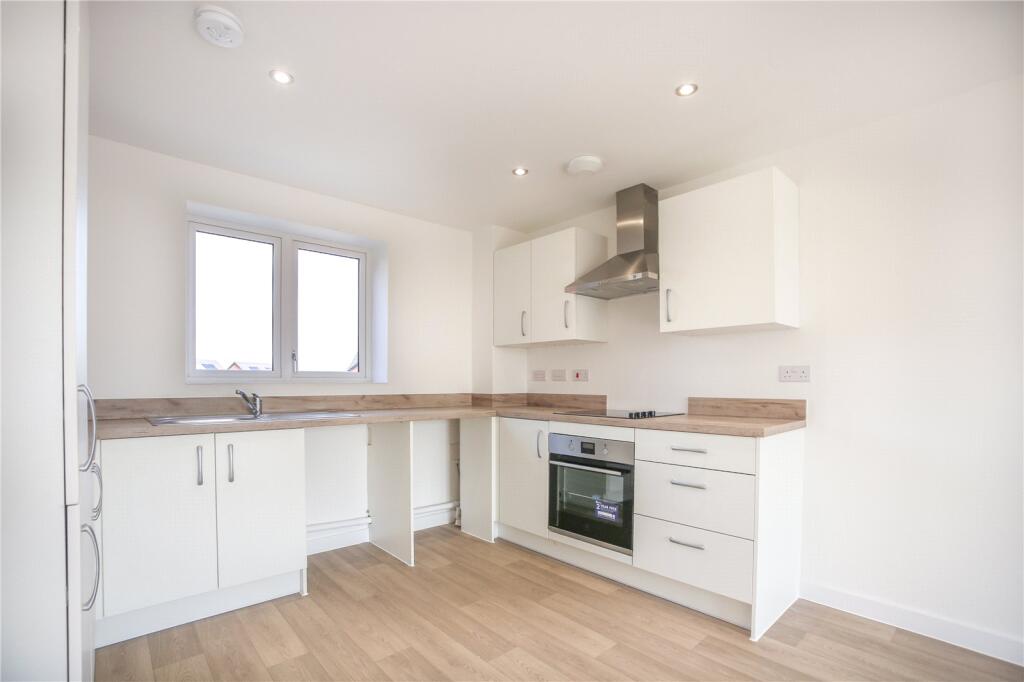 2 bed Apartment for rent in . From CJ Hole - Cheltenham