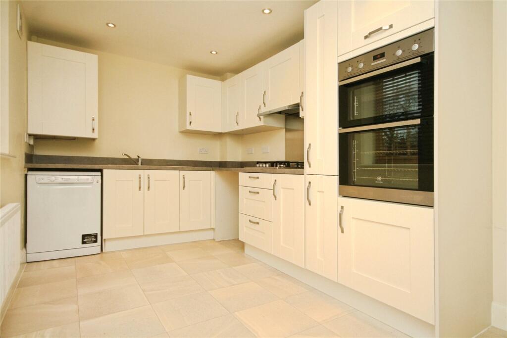 3 bed Mid Terraced House for rent in Golden Valley. From CJ Hole - Cheltenham
