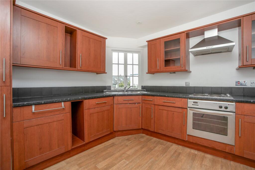 2 bed Apartment for rent in Prestbury. From CJ Hole - Cheltenham