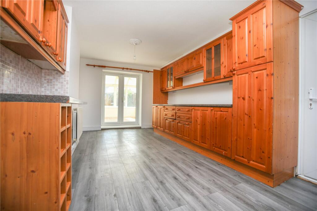 3 bed Semi Detached for rent in Uckington. From CJ Hole - Cheltenham 3 bed Semi Detached for rent in Uckington. From CJ Hole - Cheltenham