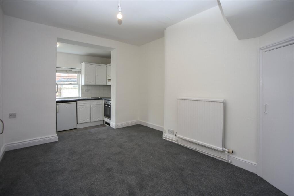 1 bed Apartment for rent in Prestbury. From CJ Hole - Cheltenham 1 bed Apartment for rent in Prestbury. From CJ Hole - Cheltenham