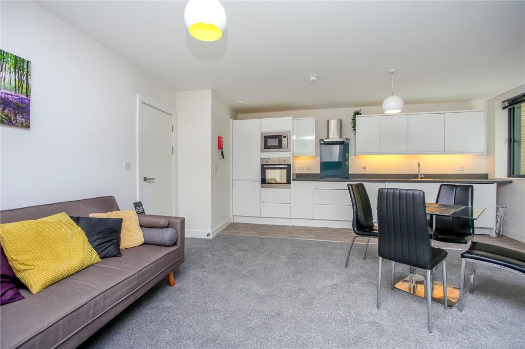 1 bed Apartment for rent in Cheltenham. From CJ Hole - Cheltenham 1 bed Apartment for rent in Cheltenham. From CJ Hole - Cheltenham