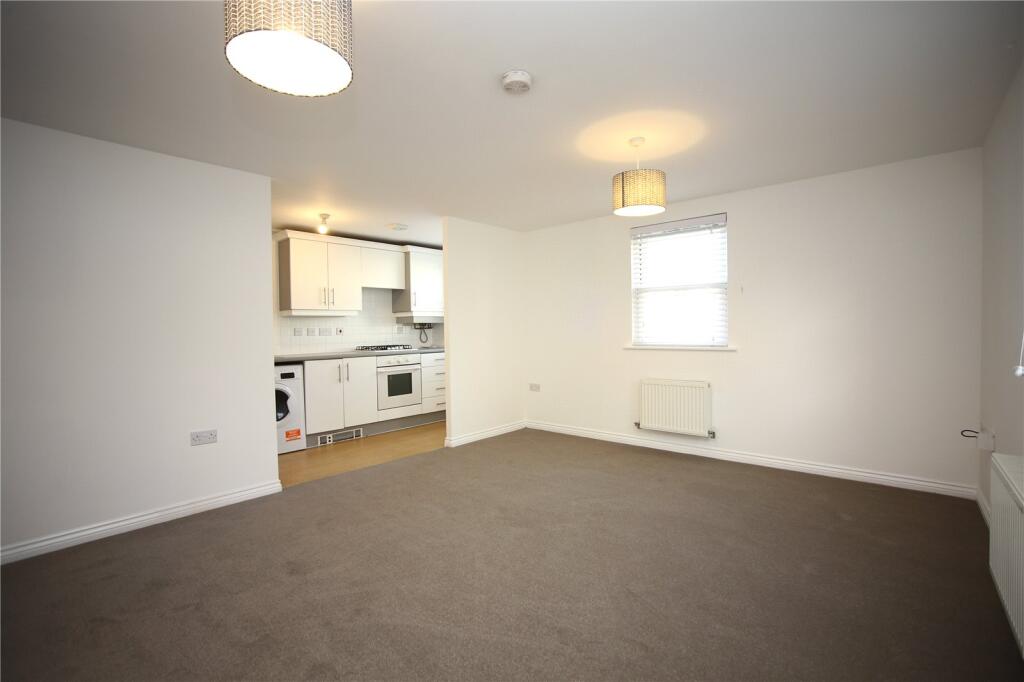 2 bed Apartment for rent in Prestbury. From CJ Hole - Cheltenham