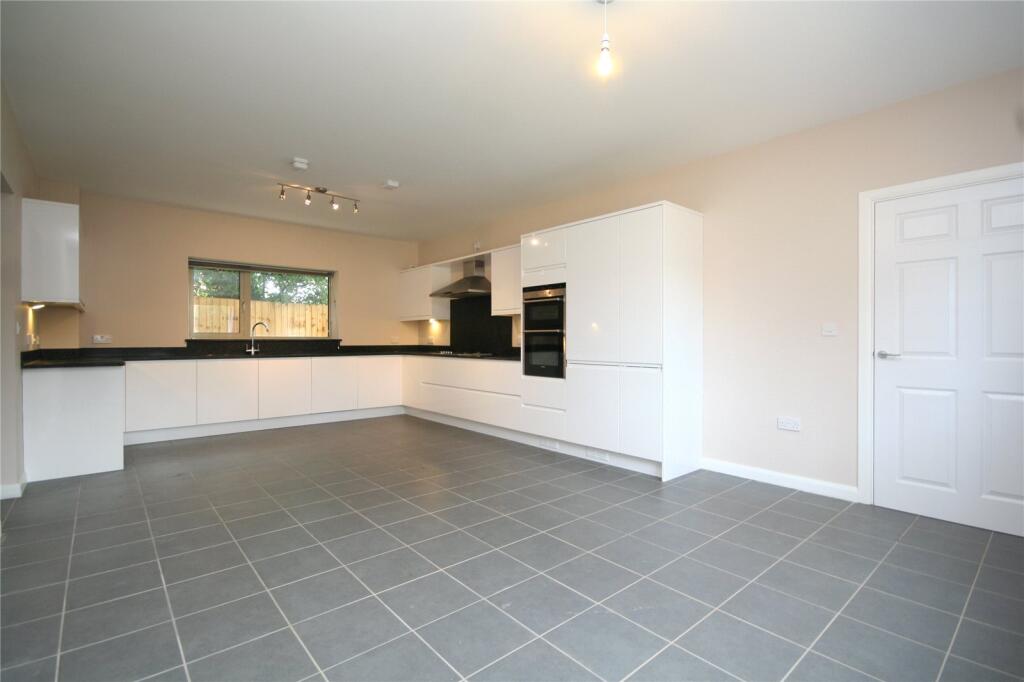 4 bed Detached for rent in Leckhampton Hill. From CJ Hole - Cheltenham
