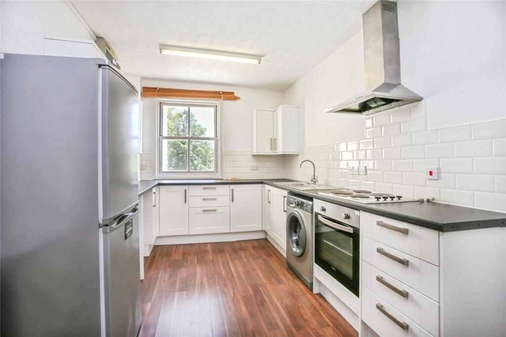 1 bed Apartment for rent in Leckhampton Hill. From CJ Hole - Cheltenham 1 bed Apartment for rent in Leckhampton Hill. From CJ Hole - Cheltenham