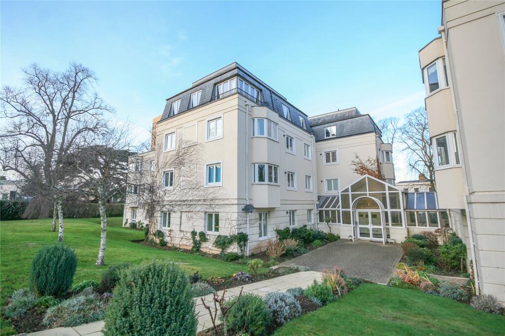 2 bed Apartment for rent in Leckhampton Hill. From CJ Hole - Cheltenham 2 bed Apartment for rent in Leckhampton Hill. From CJ Hole - Cheltenham