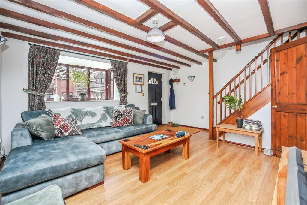 3 bed End of Terrace for rent in Golden Valley. From CJ Hole - Cheltenham