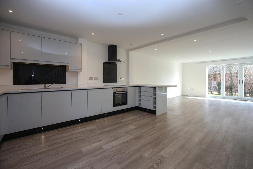 3 bed Detached for rent in Aston on Carrant. From CJ Hole - Cheltenham 3 bed Detached for rent in Aston on Carrant. From CJ Hole - Cheltenham
