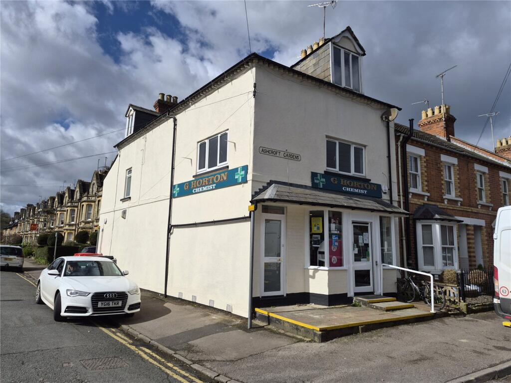 2 bed Annexe for rent in Cirencester. From CJ Hole - Cirencester