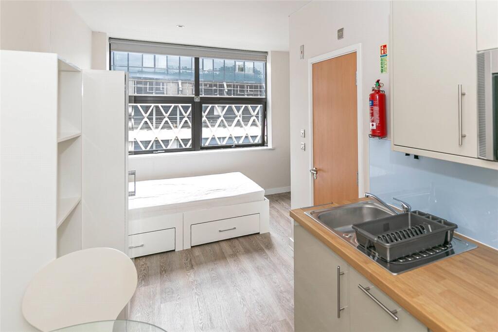 0 bed Studio for rent in Bristol. From CJ Hole - Clifton