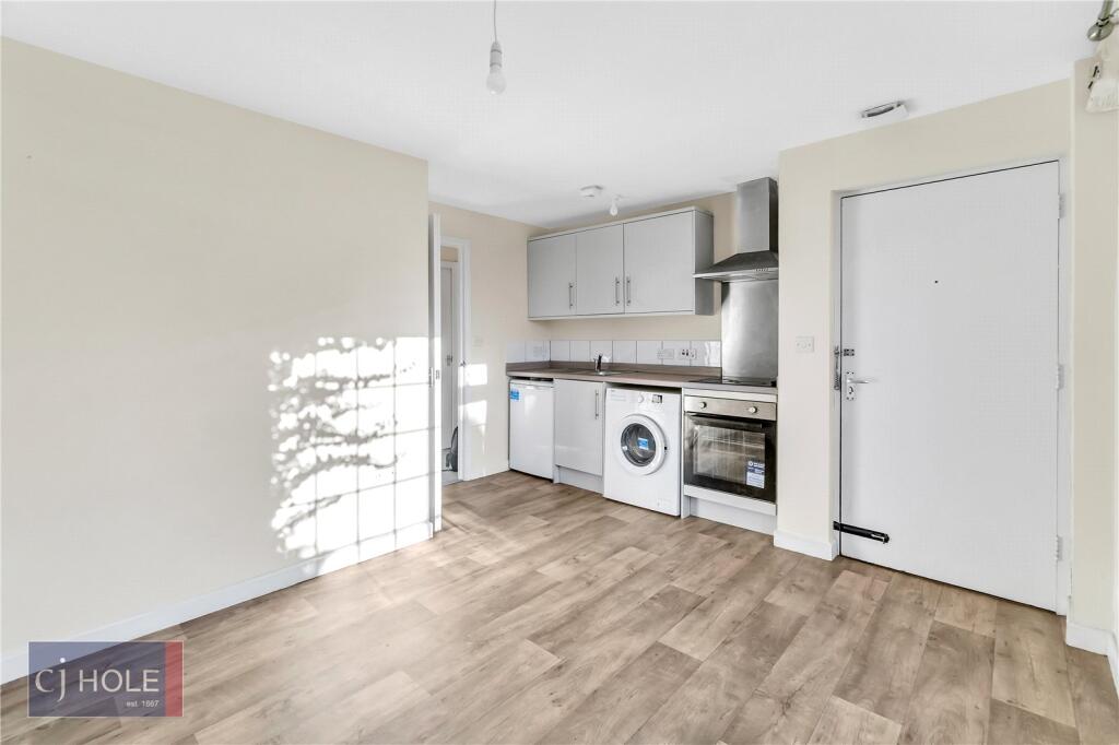 2 bed Apartment for rent in Bristol. From CJ Hole - Clifton 2 bed Apartment for rent in Bristol. From CJ Hole - Clifton