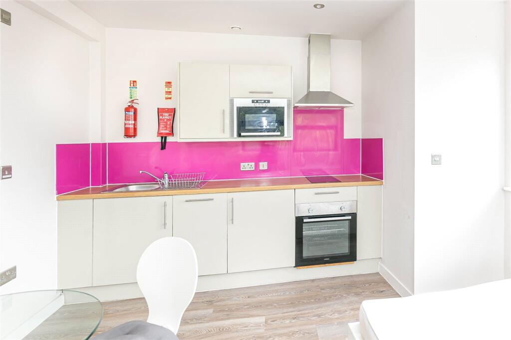 0 bed Studio for rent in Bristol. From CJ Hole - Clifton