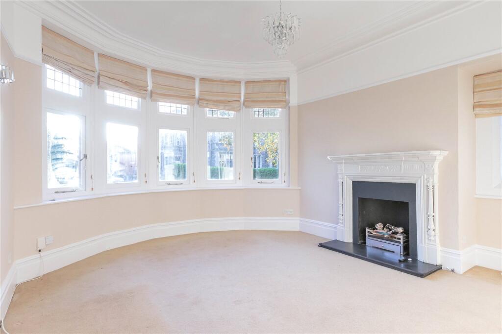 3 bed Apartment for rent in Leigh Woods. From CJ Hole - Clifton 3 bed Apartment for rent in Leigh Woods. From CJ Hole - Clifton