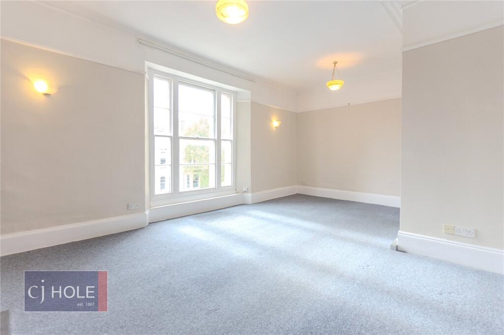 2 bed Apartment for rent in Bristol. From CJ Hole - Clifton