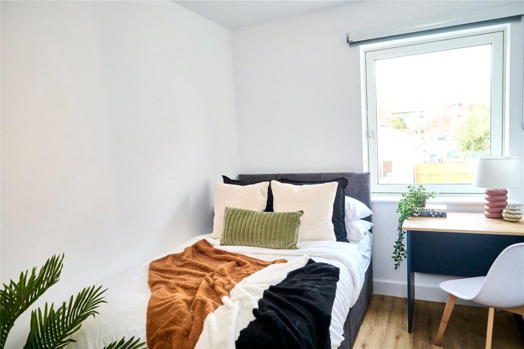 1 bed Apartment for rent in Bristol. From CJ Hole - Clifton 1 bed Apartment for rent in Bristol. From CJ Hole - Clifton