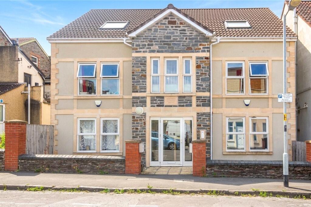 2 bed Apartment for rent in Bristol. From CJ Hole - Downend