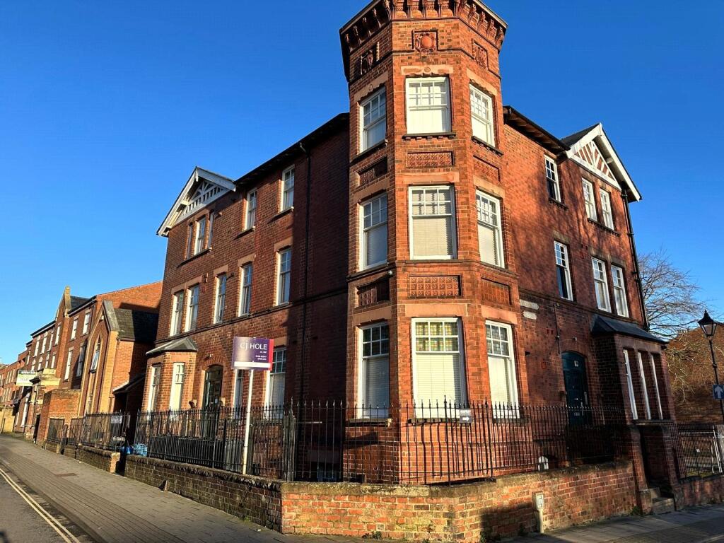 1 bed Apartment for rent in Gloucester. From CJ Hole - Hucclecote 1 bed Apartment for rent in Gloucester. From CJ Hole - Hucclecote