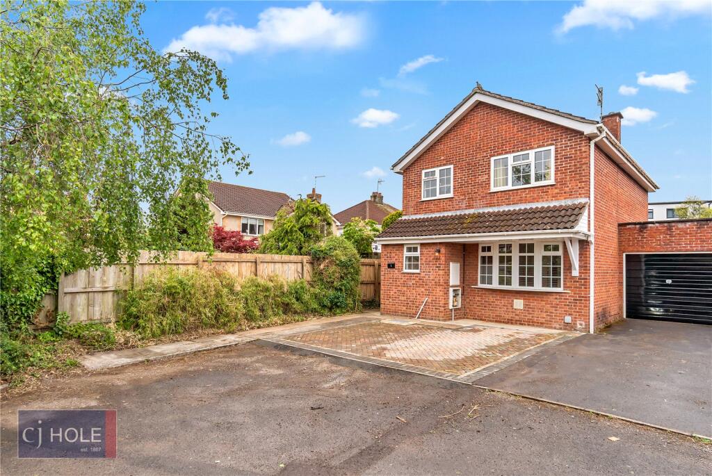3 bed Detached for rent in Hillfields. From CJ Hole - Kingswood
