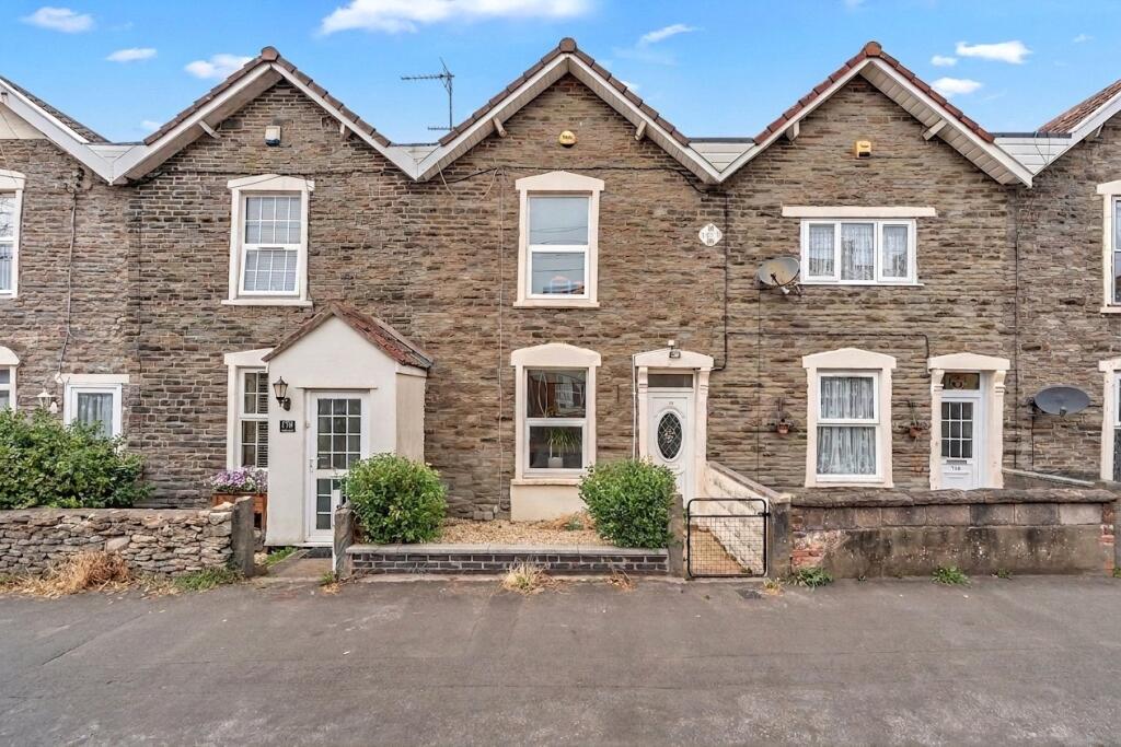 2 bed Mid Terraced House for rent in Two Mile Hill. From CJ Hole - Kingswood
