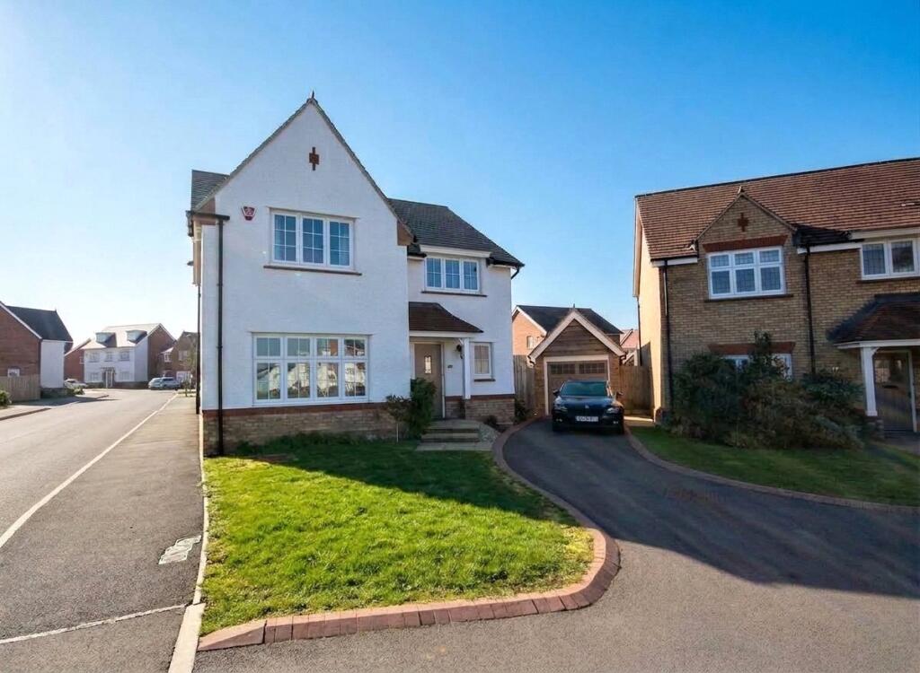 4 bed Detached for rent in Bristol. From CJ Hole - Kingswood