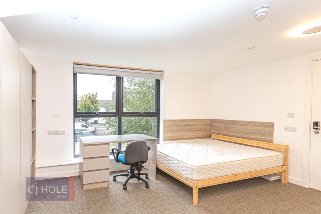 0 bed Studio for rent in Bristol. From CJ Hole - Kingswood 0 bed Studio for rent in Bristol. From CJ Hole - Kingswood
