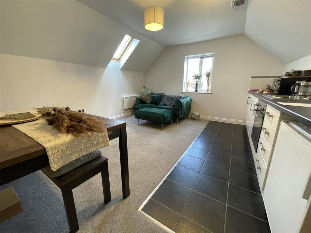 1 bed Apartment for rent in Bower Ashton. From CJ Hole - Southville