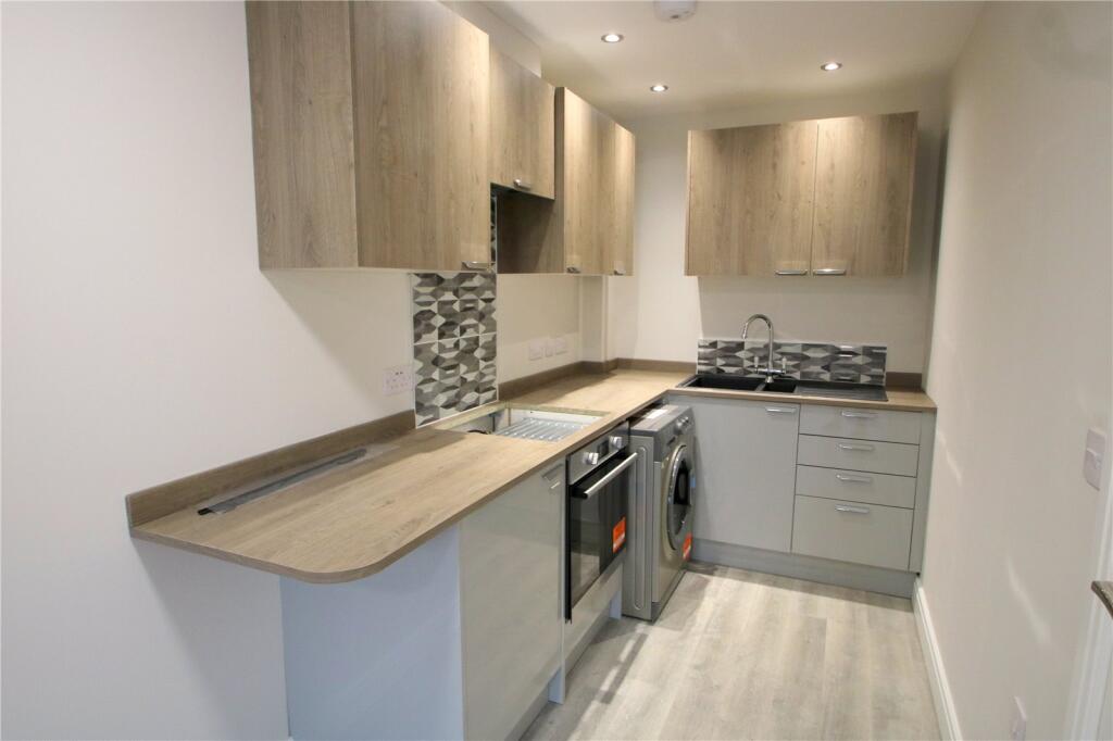 1 bed Apartment for rent in Bower Ashton. From CJ Hole - Southville