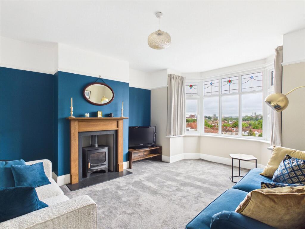 3 bed Detached for rent in Bristol. From CJ Hole - Southville 3 bed Detached for rent in Bristol. From CJ Hole - Southville
