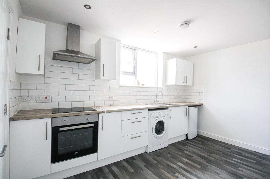 1 bed Apartment for rent in Bristol. From CJ Hole - Southville 1 bed Apartment for rent in Bristol. From CJ Hole - Southville