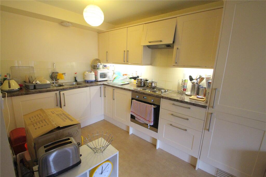 2 bed Semi Detached for rent in Bristol. From CJ Hole - Southville 2 bed Semi Detached for rent in Bristol. From CJ Hole - Southville